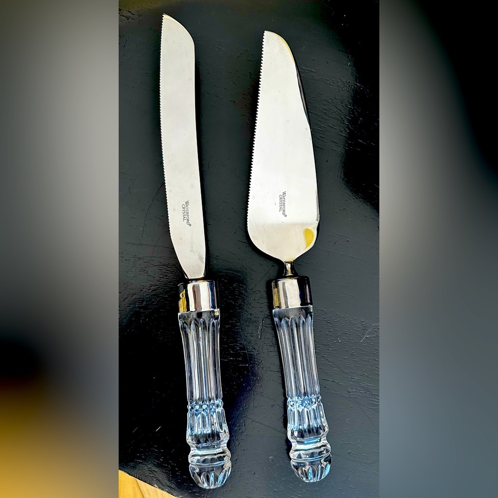 Waterford crystal bridal cake cutting set